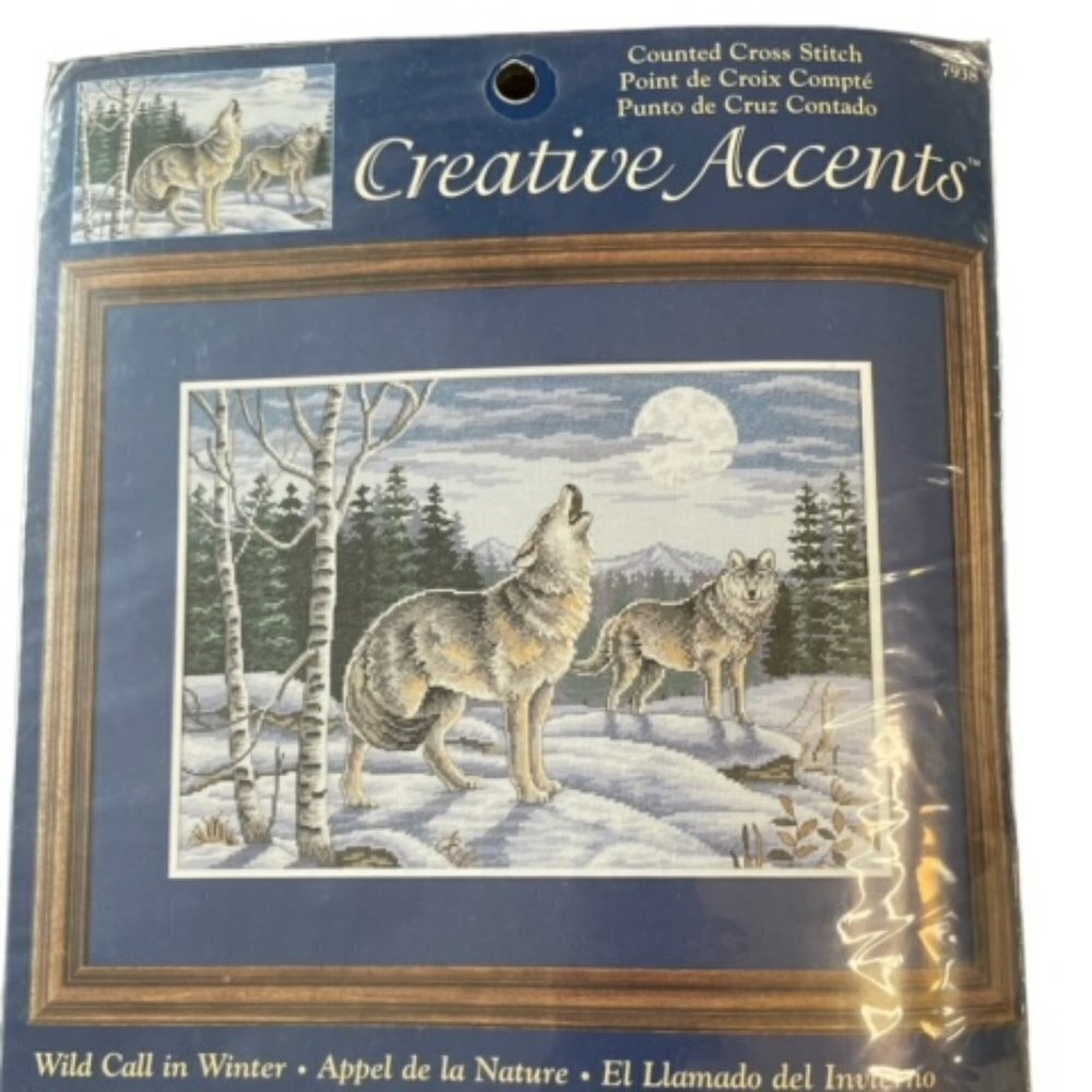 Wild Call in Winter Wolf Y2k Cross Stitch Kit 7938 Creative Accents 14x10